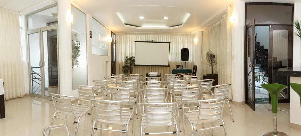 טומבס Hotel B'Liam מראה חיצוני תמונה