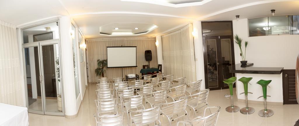 טומבס Hotel B'Liam מראה חיצוני תמונה